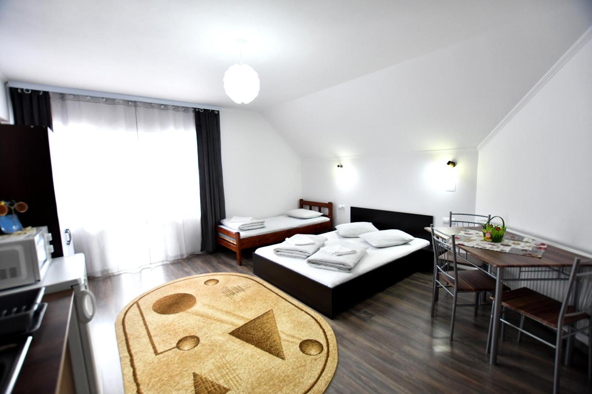 Casa De Oaspeti Cristian Praid Kamer foto